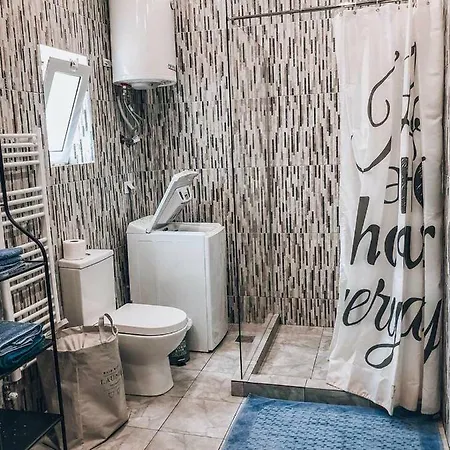 133 Sokratous, Black Marble. Appartement Athene